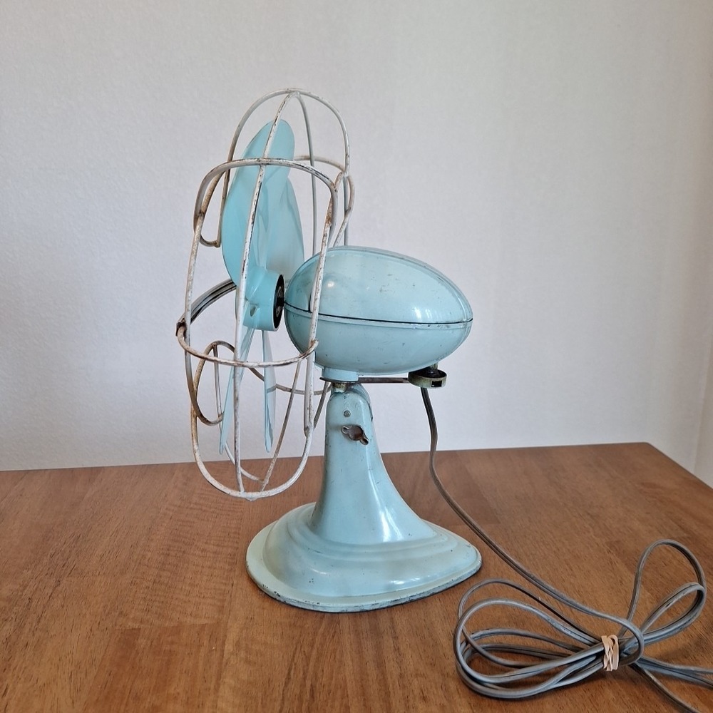 RARE Vintage Antique Westinghouse Desk Table Fan LIGHT BLUE Electric Working - Picture 9 of 14